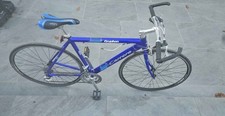Carrera Gryphon bicycle very