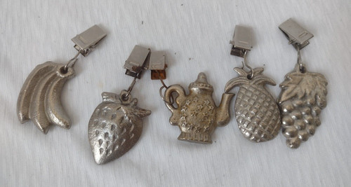 Tablecloth weights with clips - tablecloth,
