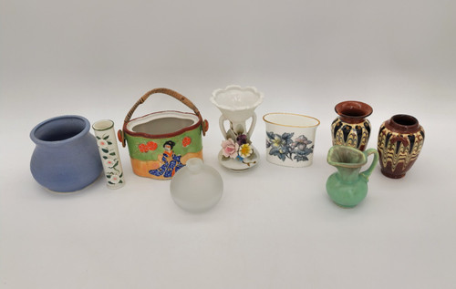 Vintage mini mixed jugs vases - vintage,