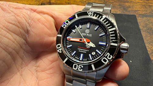 Deep blue aqua expedition - deep,