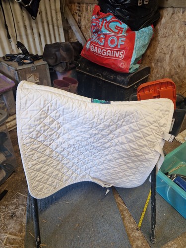White dressage square cut - white,
