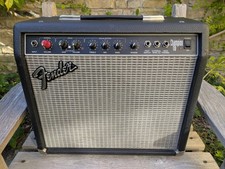 FENDER  CHAMPION 110 - 25 WATT COMBO WITH  GAIN & REVERB