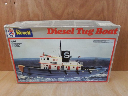 Revell diesel tug boat - 1/94,