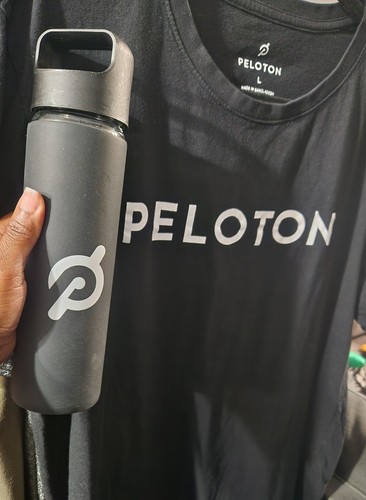 Peloton women black active - peloton,