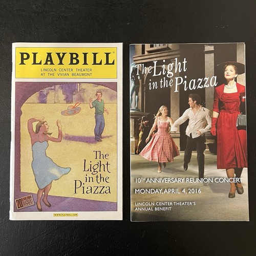 Light the piazza - light,