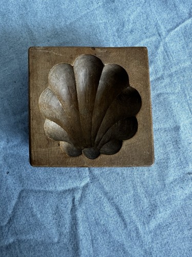 Antique treen butter mould - butter,