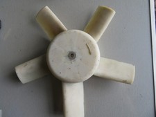 CLASSIC CAR PLASTIC COOLING FAN 11 INCH N.O.S.