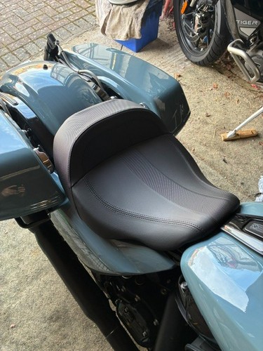 Harley davidson solo - harley-davidson, touring