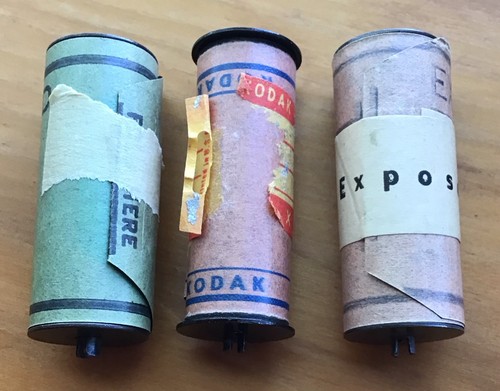 Rolls exposed - 3, of