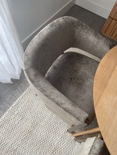 4 Arm Chairs