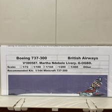 1/144  scale model airliner