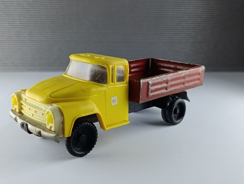 Vintage soviet zil 130 toy - vintage,