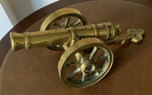 Very heavy solid brass cannon - solid,