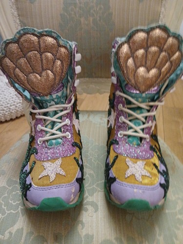 Irregular choice mermaid light