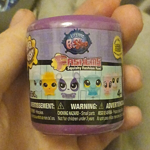 Hasbro littlest pet - hasbro,