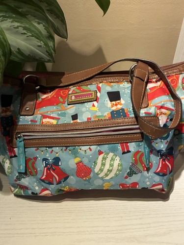 Vintage lily bloom christmas - bloom,