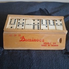Vintage Double Six Dominoes
