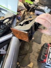 Rover 75 mg ZTLeft/Passenger Side Centre Console Cup Holder (FJI100150) Walnut