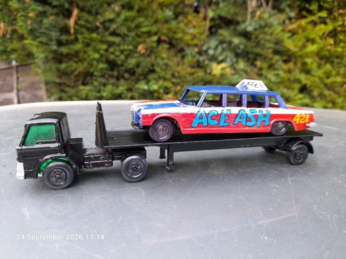 Lincoln limo 521 - 1/43, ace