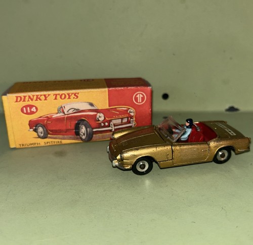 Dinky 114 triumph spitfire - 114,