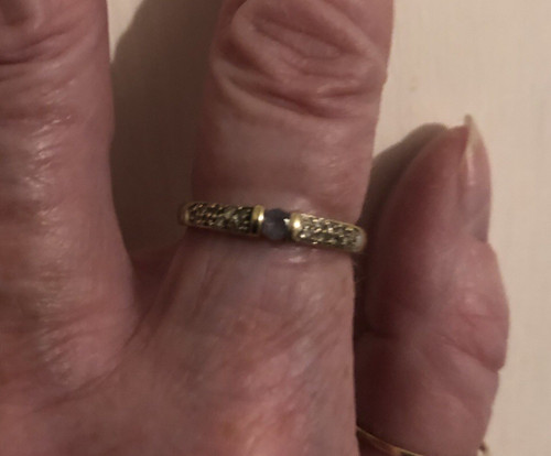 9ct yellow gold tanzanite - 9ct,