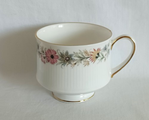 Paragon belinda tea - tea, bone