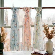 Richard Langs & Son Robin Forget Me Not Flower Pattern Lightweight Scarf NG