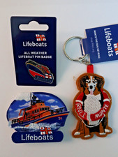 RNLI  Lifeboat badge and doggy felt keyring