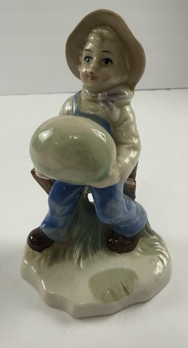 Porcelain china figurine a - figurine, of