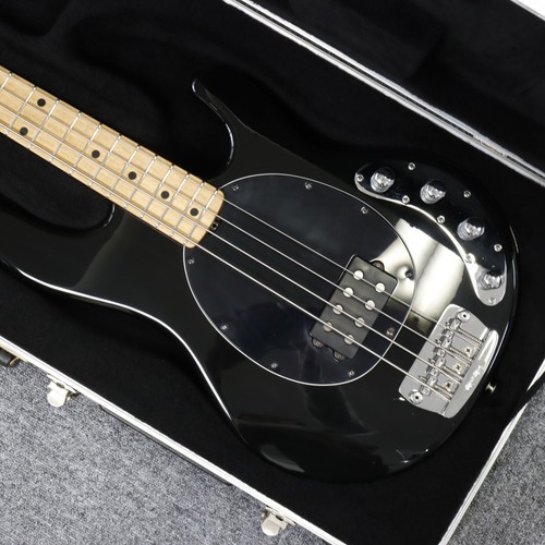 Ernie ball music man stingray - ernie,