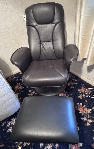 Black solid recliner - black,
