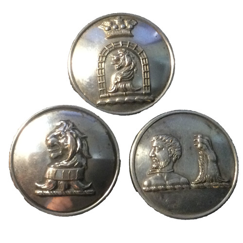 Unresearched family crest - x,