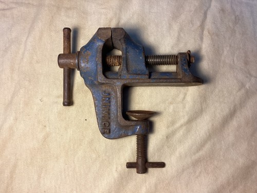 Vintage small jewellers vice - vintage,