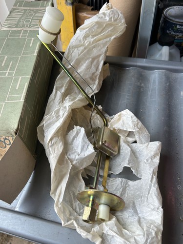 Nos smiths fuel - tank, sender