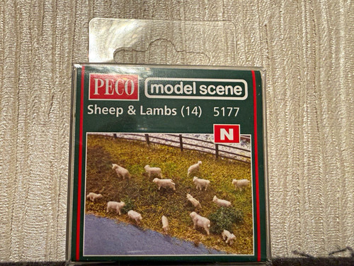 Peco gauge sheep - sheep, lambs