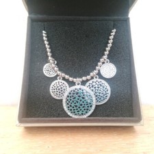 Warren James Designer Neckless New in Box-Silver ?