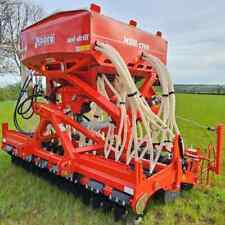 MOORE UNIDRILL 3m MDH-1700 ARABLE and GRASS Direct Drill, 24 row, Mounted, Gr...
