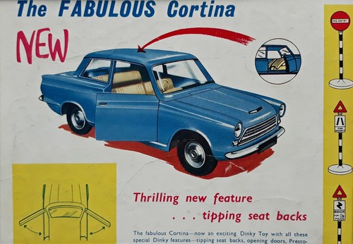 Dinky cortina car - car,