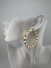 Women’s 9ct Gold Hoop