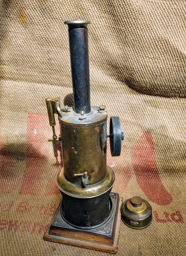 Antique stationary model steam - model,