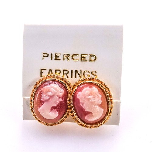Vintage small cameo stud - vintage,