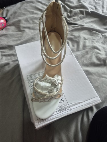Womans white heels - heels, with