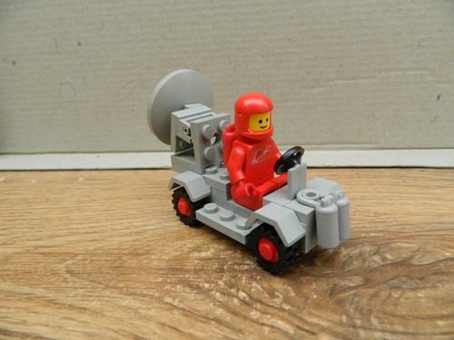 Lego space 889 - lego, truck