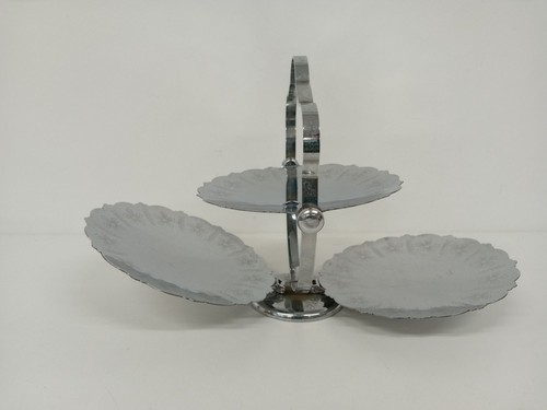 Vintage silver metal three - vintage,