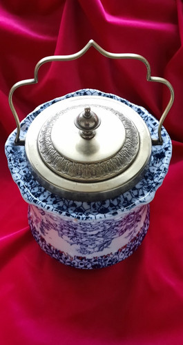 Carlton ware biscuit - carlton,