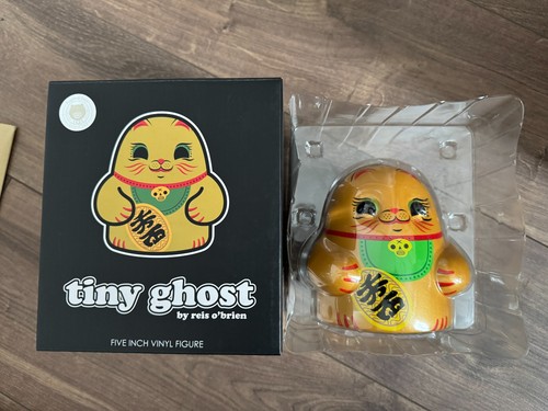 Gold lucky cat neko fortune - lucky,