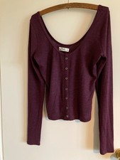 Hollister size L soft burgundy thin jumper top low neckline and long sleeves