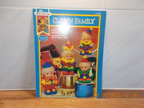 Clown family impkin - family,
