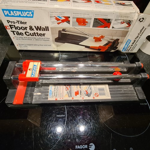 Tile cutter - tile,