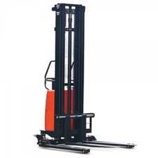 Semi- Electric Pallet Straddle